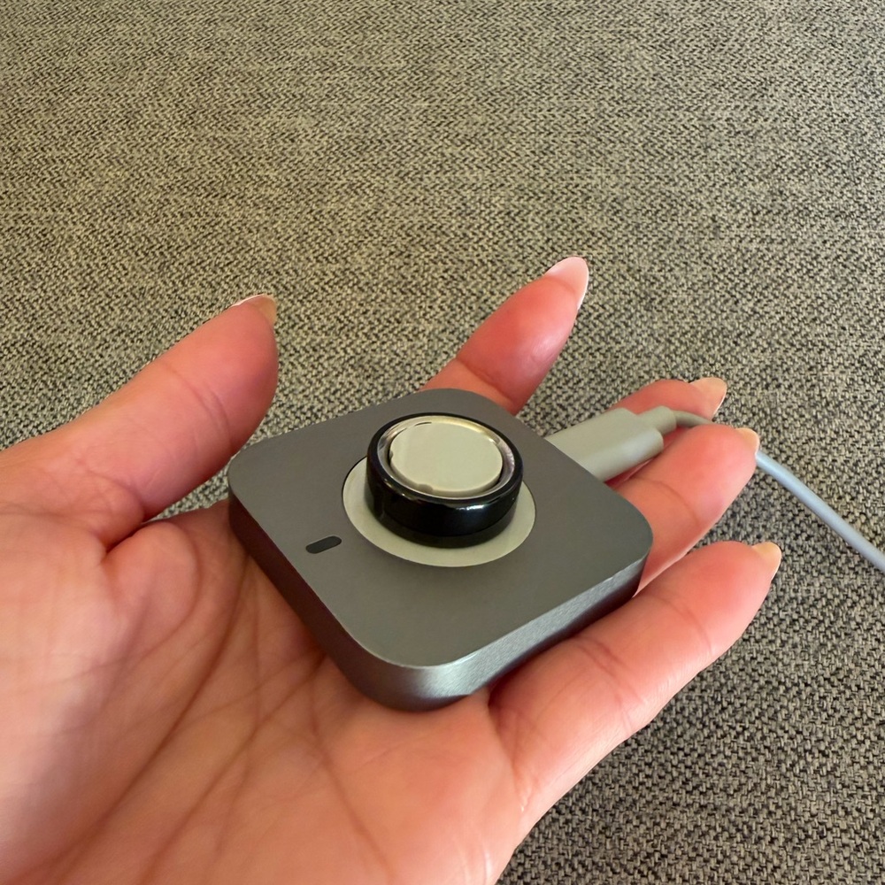 Oura ring Black (size 6)